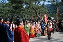Procession visiting Kiyomori shrine 2